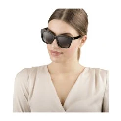 Gucci Solbriller -LINDA FARROW butikk 056c51a73222efca019c18a289243379