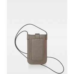 Decadent Copenhagen Fiona Mobile Crossbody Bag -LINDA FARROW butikk 0fd1d7726c8fb1ef0a62f8fc8d72093a