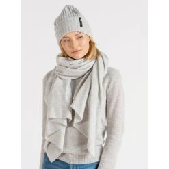 Kashmina Kashmirlue Oda -LINDA FARROW butikk 3231dd881a5c596bfe2cbcc7497d05f6