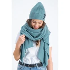 Kashmina Kashmirlue Elli -LINDA FARROW butikk a61d8a6ed7a65dec861d4a1e67d39476