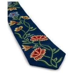 Blå Pascal Bunadshårbøyle Og Bunadslips Nordland -LINDA FARROW butikk d71a255da21a2de06f47dbda8327c517